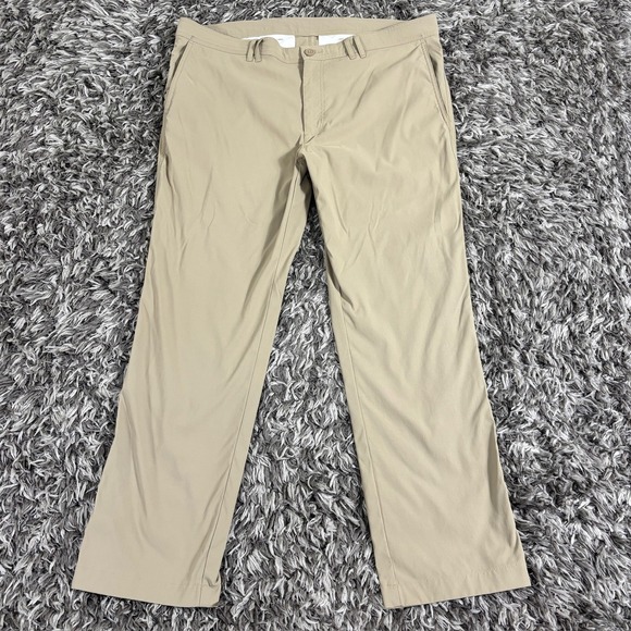 Roundtree & Yorke Other - Roundtree & Yorke Performance Mens 40x30 Khaki Tan Nylon Stretch Golf Pants